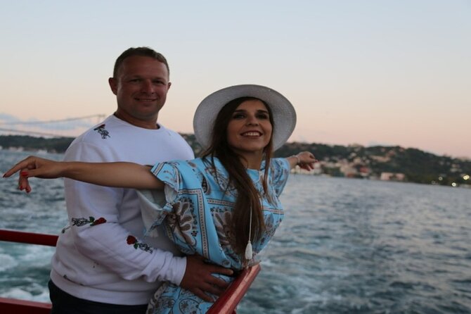 2 Hours Bosphorus Cruise Boat Tour In Istanbul Overview Of The Bosphorus Cruise