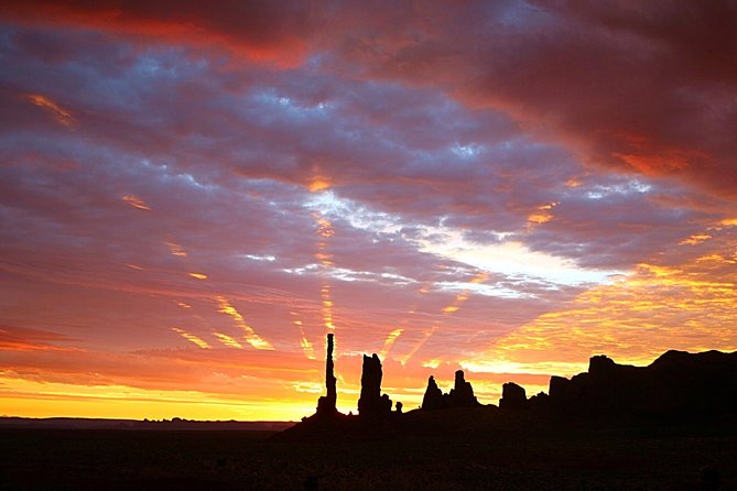 3.0 Hours Of Monument Valleys Sunrise Or Sunset 4×4 Tour Key Attractions And Experiences