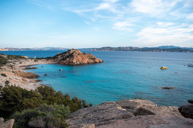 Afternoon Excursion (15: 00/19: 00) by Rubber Boat in the Archipelago of La Maddalena. - Inclusion and Meeting Point