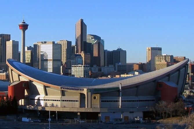 Airport Shuttle: Calgary Airport <— > Downtown Calgary Service Details