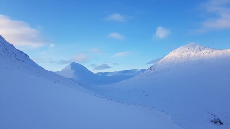 Akureyri: Hraundrangi Peak 10 Hour Private Climb Activity Overview