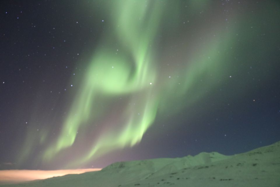 Akureyri: Hunt for the Northern Lights Photography Tour - Tour Duration and Type