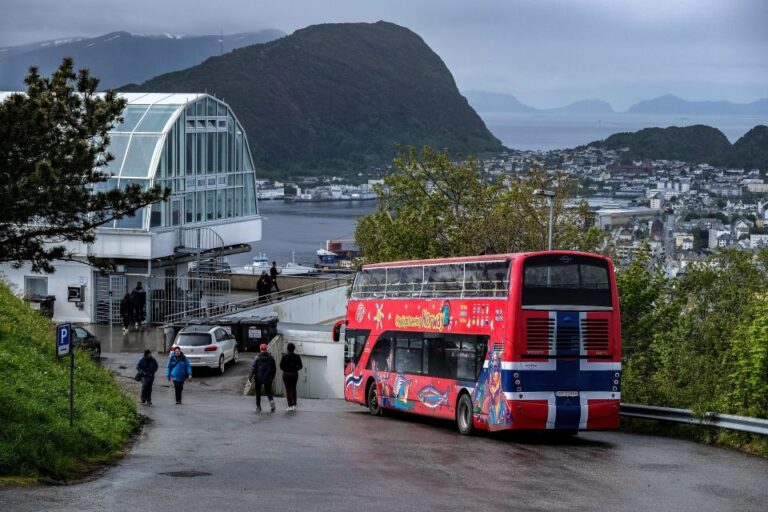 Alesund: City Sightseeing Hop On Hop Off Bus Tour Cruise Terminal Stop