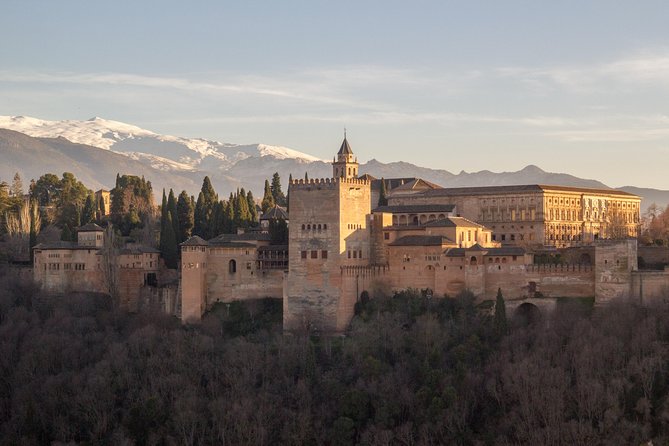 Alhambra & Generalife: Exclusive 3 Hour Private Tour With Tickets Included Tour Overview