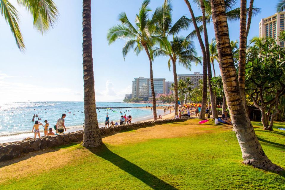 Aloha Adventures: A Family Walking Tour in Waikiki - Waikiki Walkway Exploration