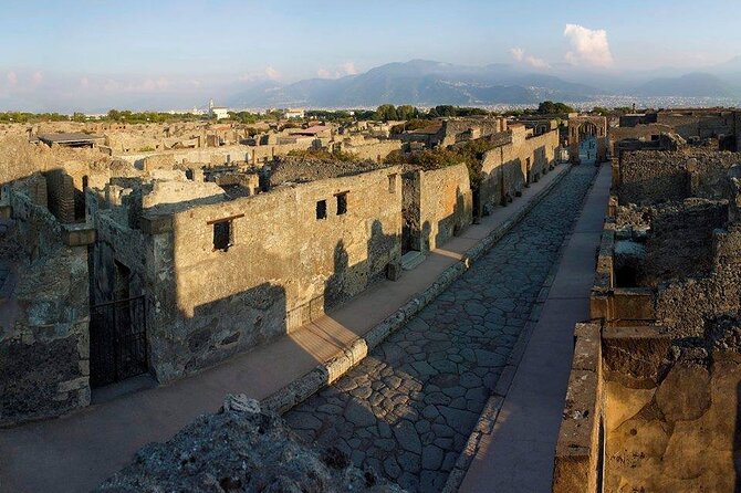 Amalfi Coast: Pompeii Small Group With Skip The Line Tickets Tour Overview