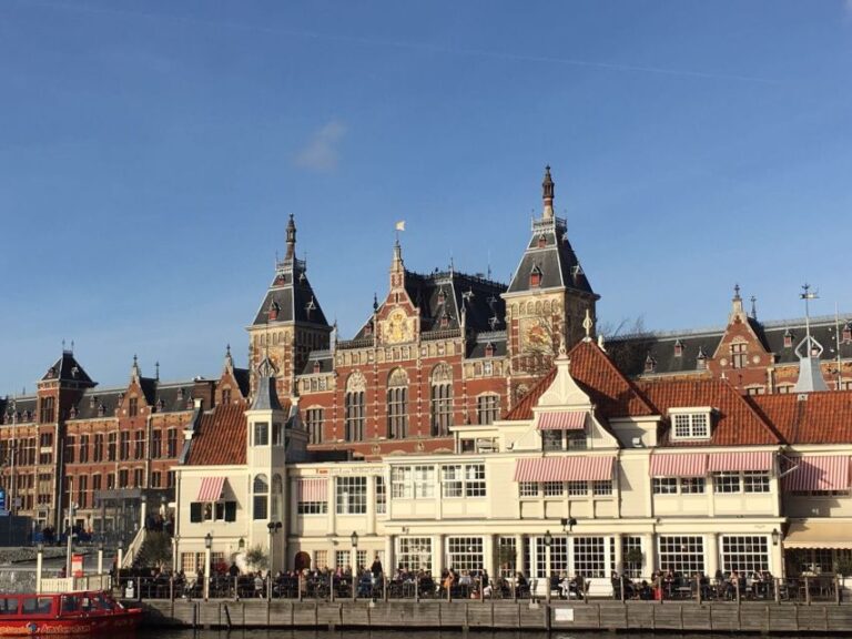 Amsterdam: Architecture Cycling Tour Tour Overview