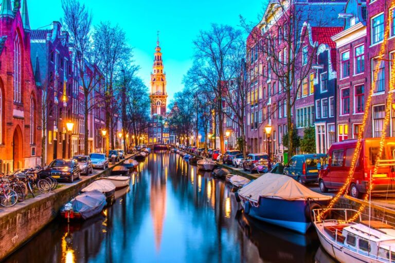 Amsterdam: First Discovery Walk And Reading Walking Tour Activity Overview