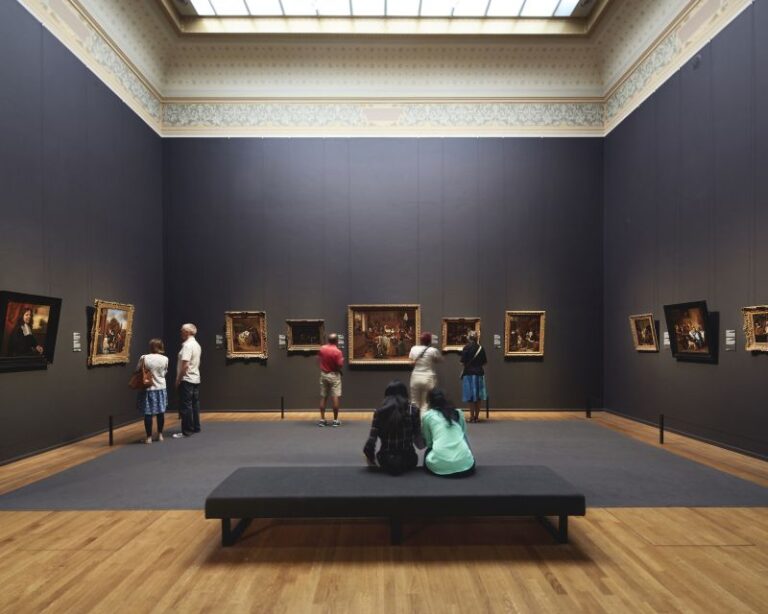 Amsterdam: Guided Rijksmuseum Tour In Spanish Tour Overview