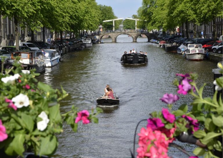 Amsterdam: Highlights & History Self Guided Walking Tour Tour Overview And Features