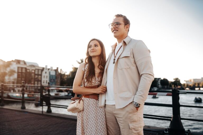 Amsterdam: Romantic Photoshoot For Couples Overview And Pricing