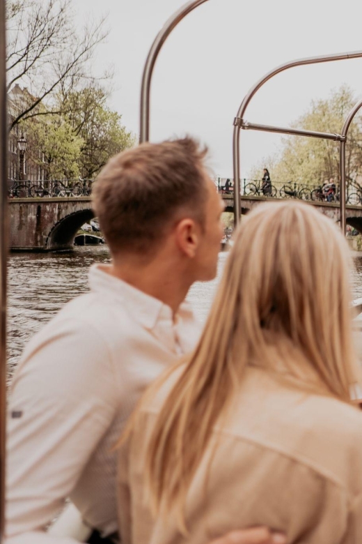 Amsterdam: Romantic Private Canal Tour And Prosecco & Snacks Tour Overview