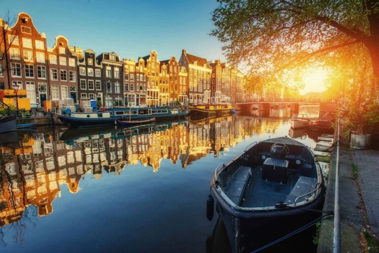 Amsterdam: Self Guided Canals Photography Tour Tour Overview And Pricing