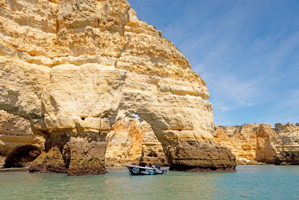 Armação De Pêra: Private Benagil Cave Tour - Tour Overview