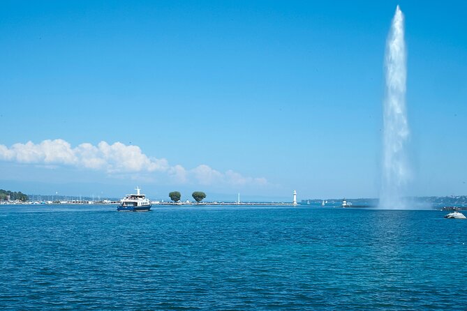 Audioguided Sightseeing Cruise of Geneva - Embarkation and Accessibility