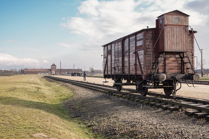 Auschwitz - Birkenau Private, 6-hr Study Tour - Tour Overview