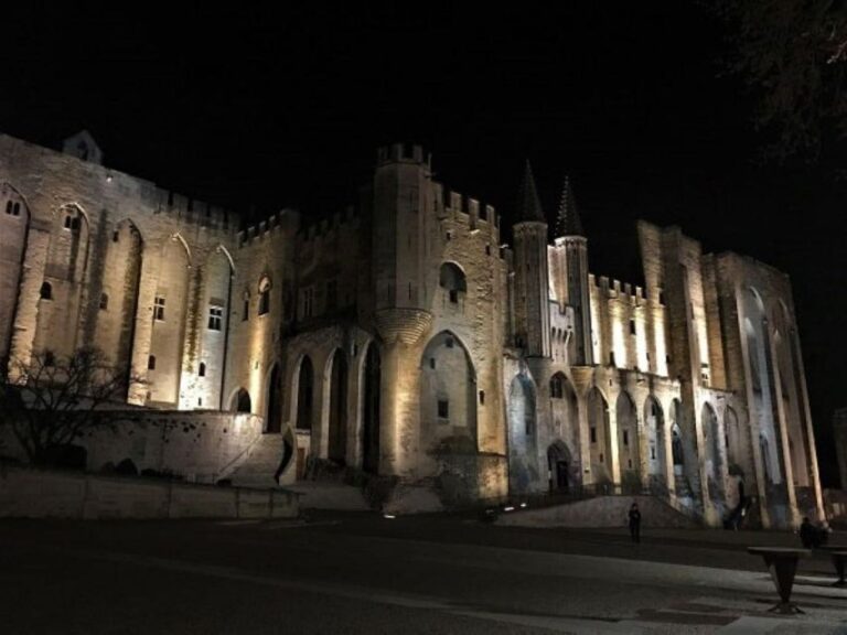 Avignon: The Pope's Night Walker Tour Tour Overview