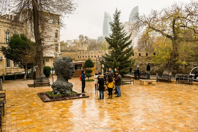 Baku Oil Heritage & Old Town Walking Tour Tour Overview