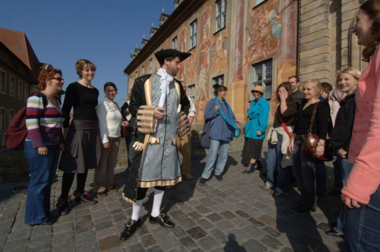 Bamberg: 1 Hour Theatrical Humor Tour With Costumed Guide Overview Of The Theatrical Tour