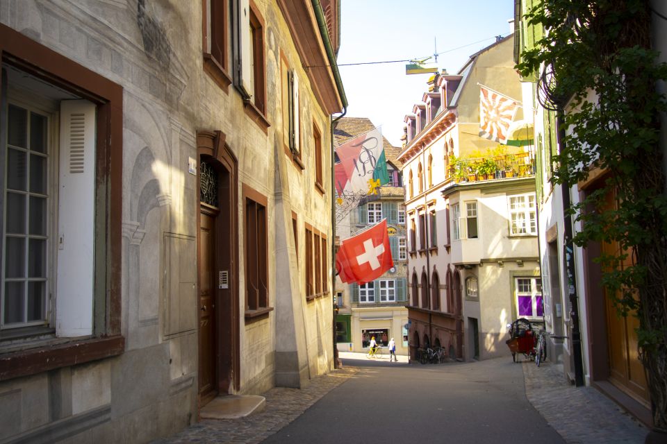 Basel: Capture the Most Photogenic Spots With a Local - Tour Overview