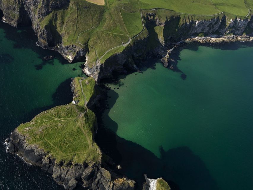 Belfast and Giants Causeway: 2-Day Guided Tour - Tour Overview