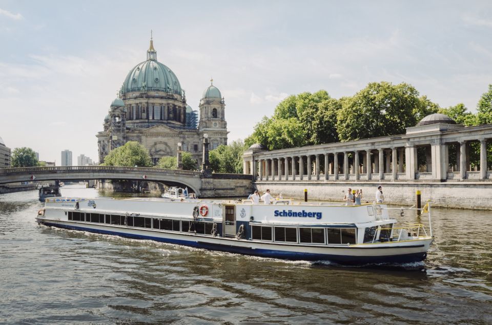 Berlin: Sightseeing Cruise From Berlin Main Station - Overview of the Sightseeing Cruise