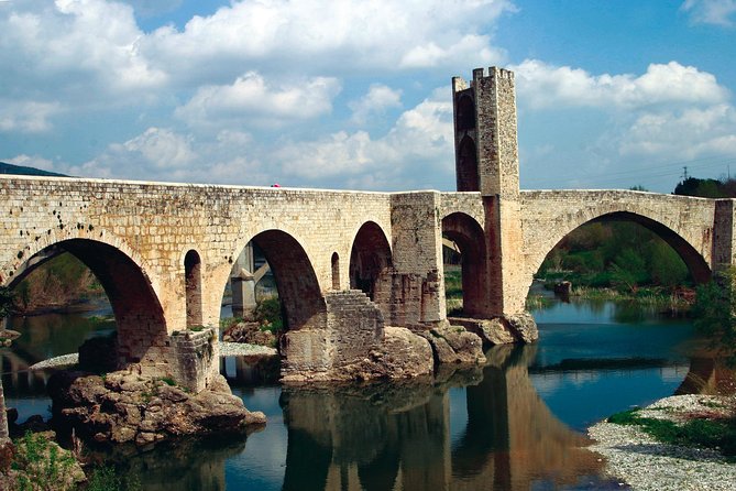 Besalu, Banyoles Lake & Garrotxa Volcanoes Small Group From Girona Discover The Jewish Heritage Of Besalu