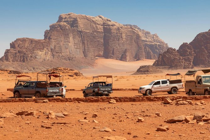 Best of Wadi Rum | Full Day Jeep Tour + Sleep Under the Stars | Pack All-In - Included in the Package