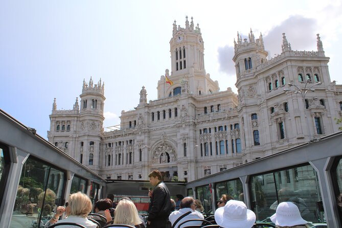 Big Bus Madrid Panoramic City Tour Tour Features