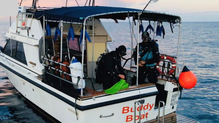 Boat For Scuba Divers: Karwela, Hephaestus & Fessej Rock Mt Hephaestus Wreck