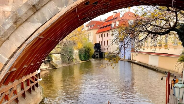 Bohemian Prague: Malastrana, Kampa Island, & Charles Bridge Tour Overview