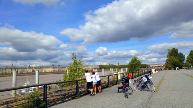 Bordeaux: Essentials 3 Hour Bike Ride Bordeauxs Unesco World Heritage