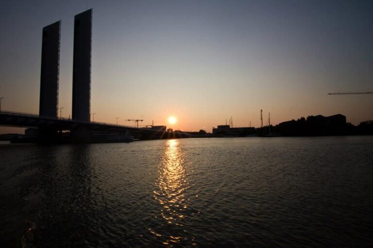 Bordeaux: Evening Aperitif Cruise On The River Garonne Overview Of The Cruise