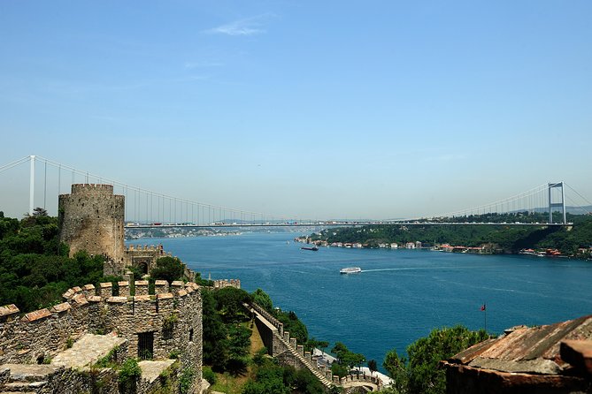 Bosphorus Cruise With Stop in Asia - Guide Included - Overview and Cruise Highlights