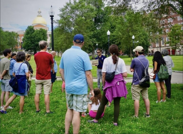 Boston: Beacon Hill Small Group Walking History Tour Tour Overview