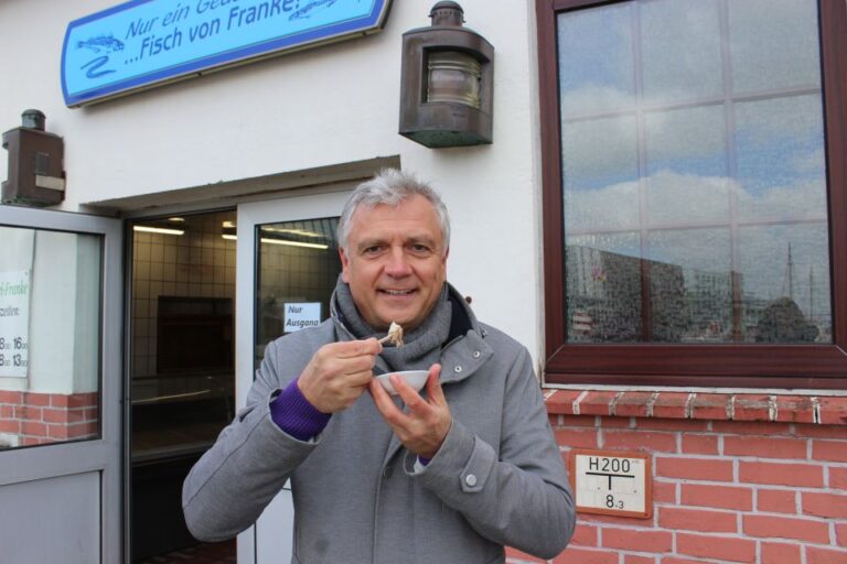 Bremerhaven: Fish Bite Guided Walking Tour Overview Of The Tour