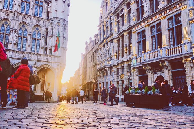 Brussels Highlights Walking And Bus Tour W/ Waffle Exploring Grand Place