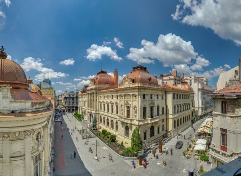 Bucharest: Half Day Bike Tour Tour Overview