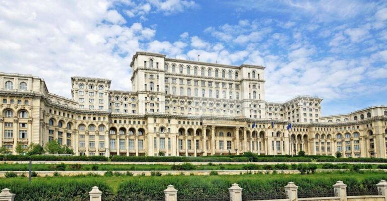 Bucharest: Visit Parliament Tour Overview