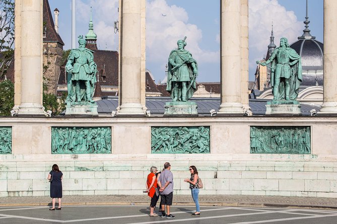 Budapest Grand Walk Tour Overview