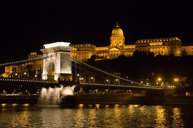 Budapest Night Walking Tour With Danube River Cruise - Overview