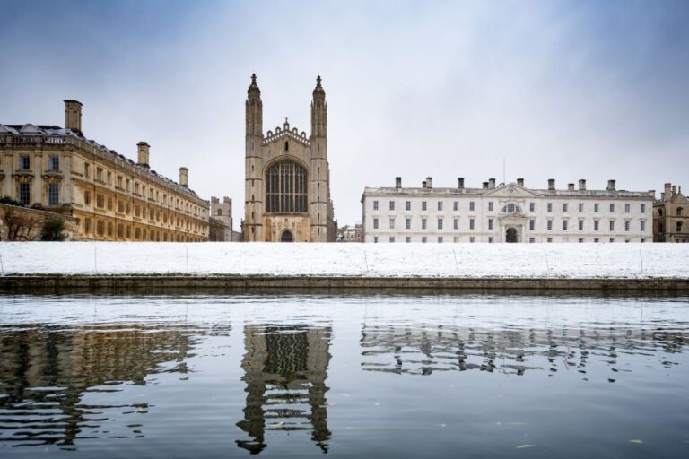 Cambridge: Guided Punting Tour Tour Overview