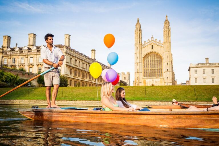 Cambridge: Shared Punting Tour With Guide Tour Details