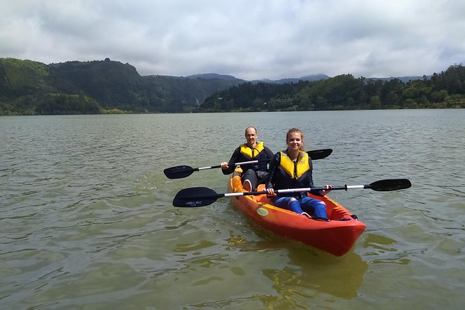 Canoeing At Furnas Lake Activity Overview