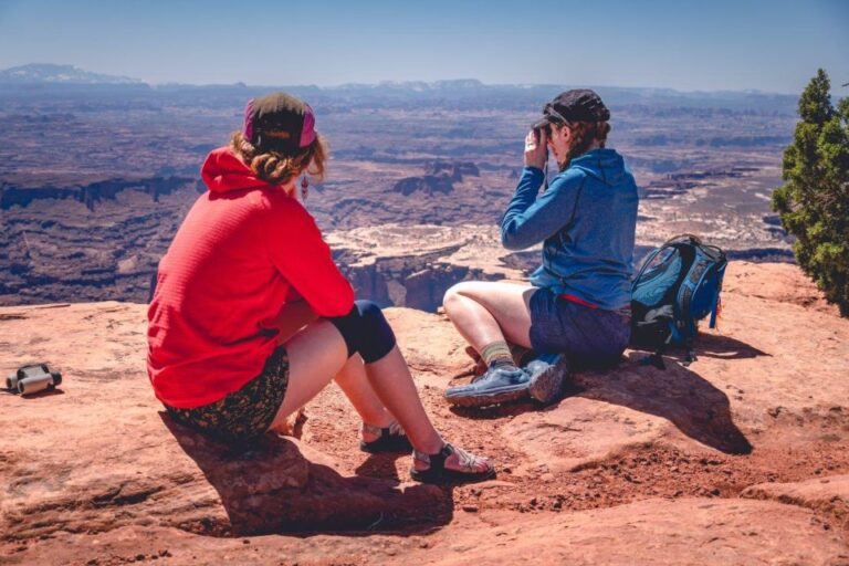 Canyonlands: Small Group Tour & Hike Tour Overview