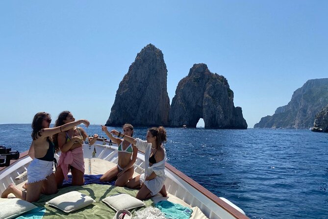 Capri Boat Tour: Living The Sweet Life Overview Of The Capri Boat Tour