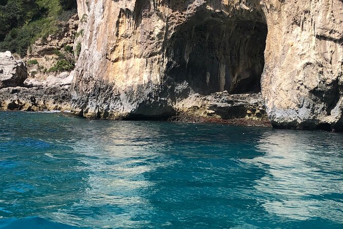 Capri Private Boat Tour From Capri (3 Hours) Tour Details