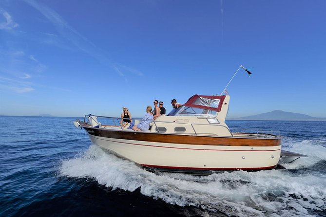 Capri Private Boat Tour From Sorrento, Positano or Amalfi - Exploring Capris Enchanting Coastline