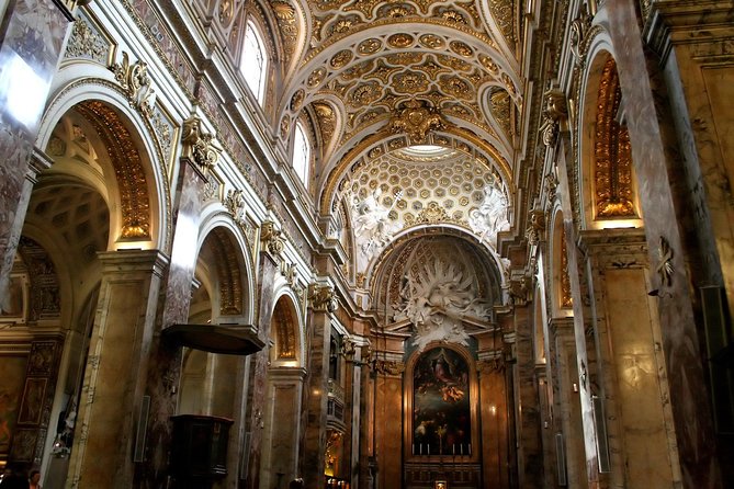 Caravaggio Art Walking Tour of Rome With Pantheon Visit - Caravaggio Masterpieces in Basilica