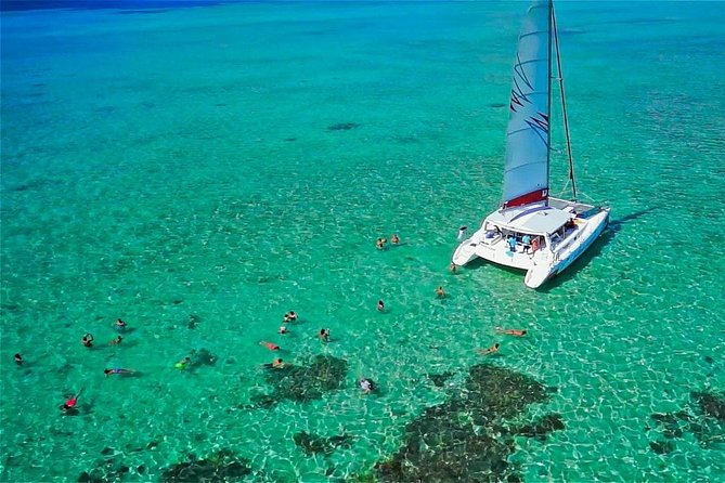 Catamaran To Ile Aux Cerf: Undersea Walk, Parasailing, Tube Riding, Lunch, Grse Tour Overview And Activities